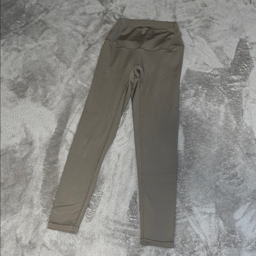 Paragon Fitwear Naked/ReLuna fabric leggings and cropped scoop neck top